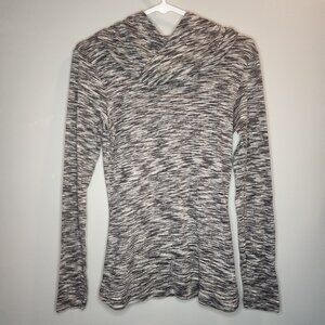 Columbia Sportswear Women’s Grey Black and White Hooded Long Sleeve Shirt